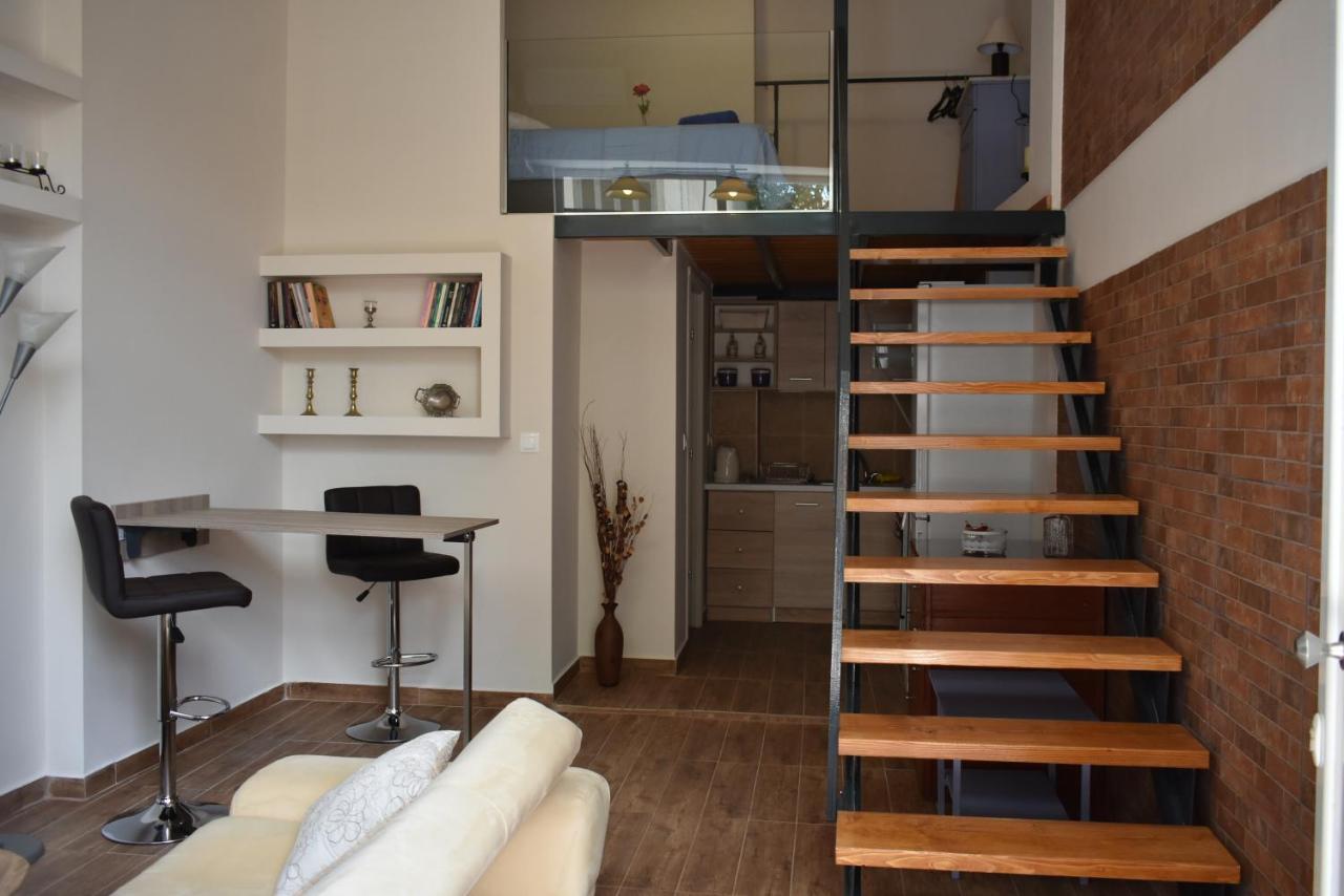 Your Vacation Home In The Center Of กาลามาตา ภายนอก รูปภาพ