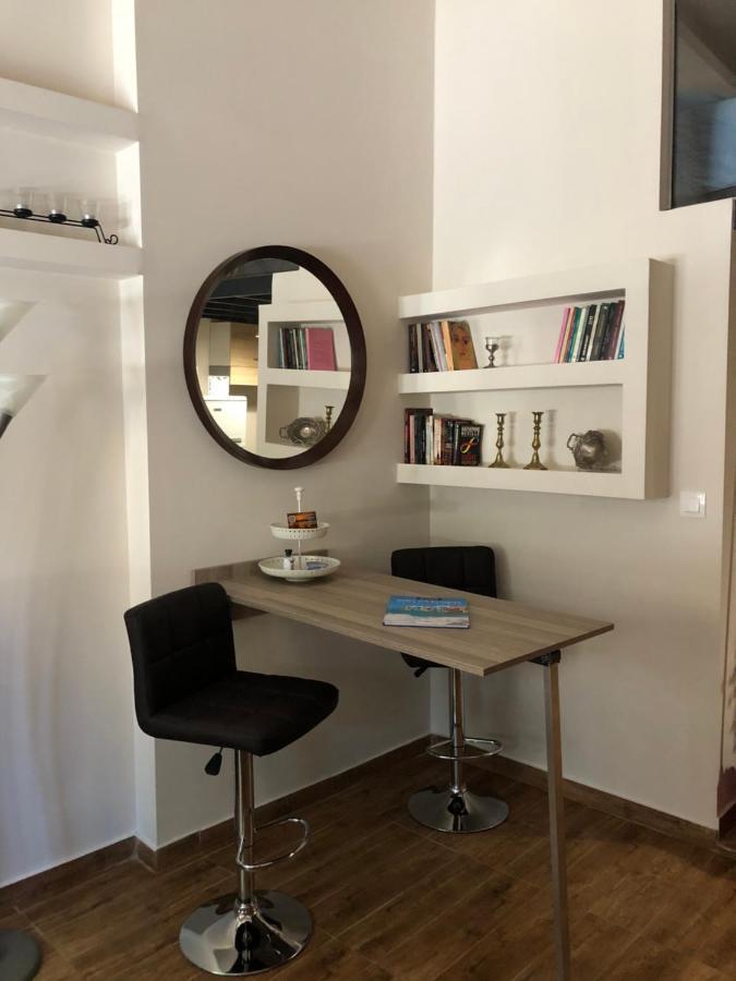 Your Vacation Home In The Center Of กาลามาตา ภายนอก รูปภาพ